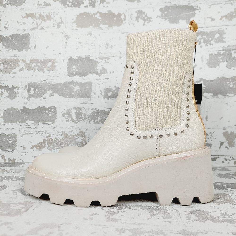New Dolce Vita Womens Hoven Ivory Leather Studded Chelsea Boots M175